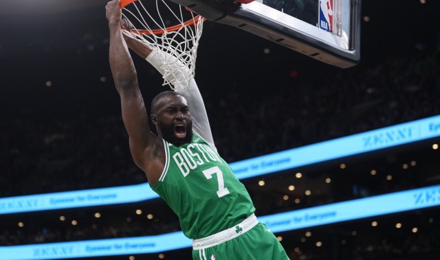 一阵稳了？布朗过去10战场均32.2分6.5板5.5助 命中率46%