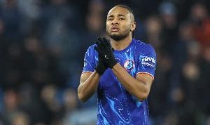 记者：恩昆库仍在拜仁候选名单中，切尔西只会接受转会报价