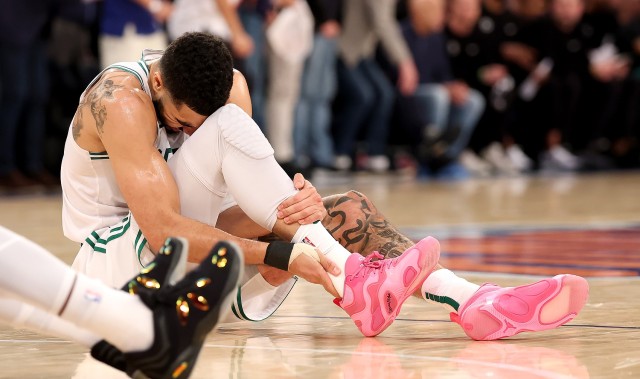 医学专家：小腿拉伤和跟腱撕裂无必然联系 伤病频发源于带伤作战